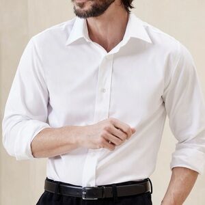 Banana Republic Button-Down-size large